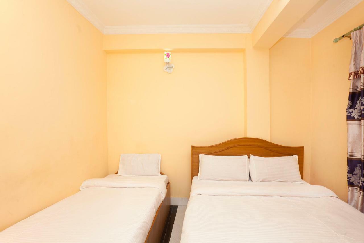 Spot On 397 Hotel Triveni Guest House Катманду Екстериор снимка